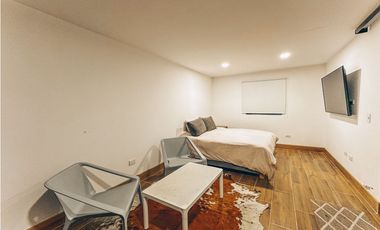 Espectacular casa en Escoberos, balcones de la novena