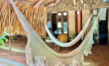Casa en la isla Tierra bomba (Precio cambia por temporada)