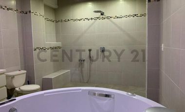 Inmueble productivo en el centro de Manta