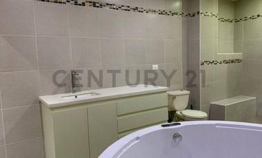 Inmueble productivo en el centro de Manta