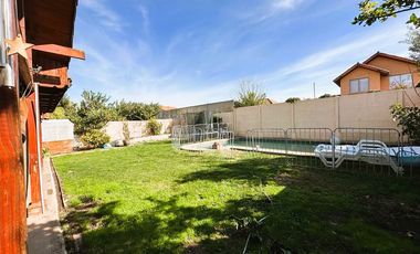 ARRIENDO CASA 5HAB 3BA AYRES DE CHICUREO