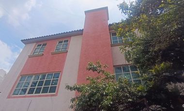 CASA VENTA METEPEC  HACIENDA DEL BOSQUE SALIDAS RAPIDAS  CDMX  SANTA FE ALBERCA CANCHA DE TENIS