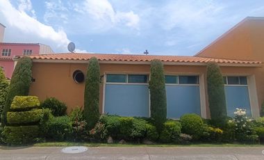 CASA VENTA METEPEC  HACIENDA DEL BOSQUE SALIDAS RAPIDAS  CDMX  SANTA FE ALBERCA CANCHA DE TENIS