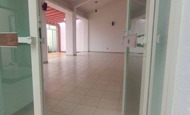 CASA VENTA METEPEC  HACIENDA DEL BOSQUE SALIDAS RAPIDAS  CDMX  SANTA FE ALBERCA CANCHA DE TENIS