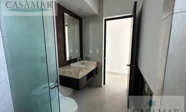 AMPLIA CASA SOLA EN RENTA ZONA DIAMANTE