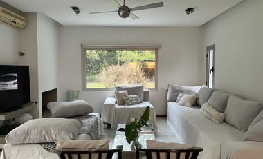 VENTA CASA EN COUNTRY, OLIVOS GOLF CLUB