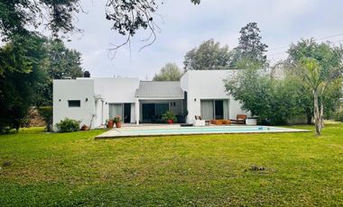 VENTA CASA EN COUNTRY, OLIVOS GOLF CLUB