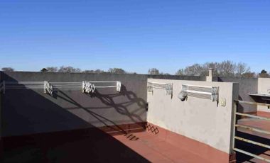 Venta Depto 2 AMB terraza-cochera PERMUTA Lomas