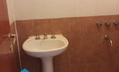 ALQUILO DEPARTAMENTO 1 DORMITORIO SOLO PARA SEÑORITA PREFERENTEMENTE ESTUDIANTE