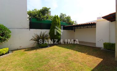 PALMA REAL: Casa confortable, con gran iluminación y terminados de lujo.