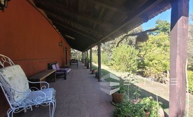 Parcela en Venta en (KRM)Parcela 122 ha| 3 Casas| Quincho| Piscina |Pozo| Vertiente| Arboles Frutales- Nogales| Acceso por ruta F-760