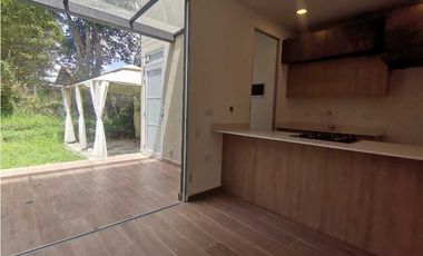 Casa en unidad cerrada en la ceja (LDC)