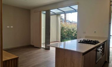 Casa en unidad cerrada en la ceja (LDC)