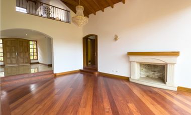 Arriendo Casa en San Simon - Bogota