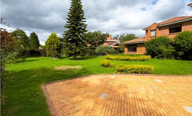 Arriendo Casa en San Simon - Bogota