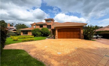 Arriendo Casa en San Simon - Bogota
