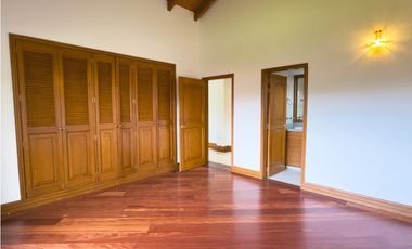 Arriendo Casa en San Simon - Bogota