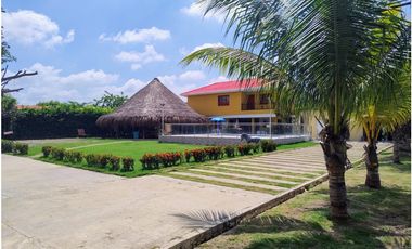 Esplendida Cabaña en Sabanagrande con Piscina, Kiosko y Cancha
