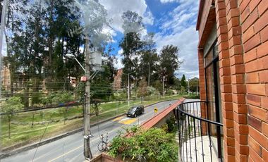 HERMOSO DEPARTAMENTO EN VENTA, SECTOR PUERTAS DEL SOL