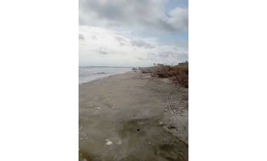 VENDO UNA HECTAREA DE PLAYA EN DERECHO POSESORIO