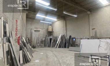 BODEGA EN VENTA EN ESQUINA SOBRE TEOFILO BORUNDA