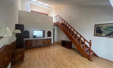 Amplia casa en Venta en Valle Dorado