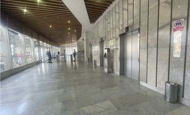 RENTO OFICINA EN EL CENTRO DE BOGOTÀ EN PRESTIGIOSO EDIFI