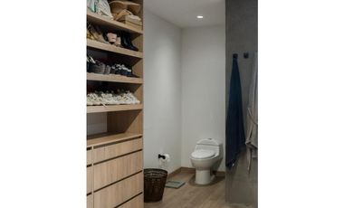 HERMOSO.APARTAMENTO SECTOR EL CAMPESTRE PARTE BAJA, MEDELLIN