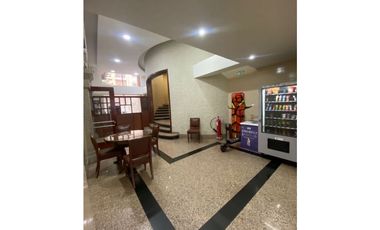 VENDO RENTO OFICINA EN EXCLUSIVO EDIFICIO EN CHICO