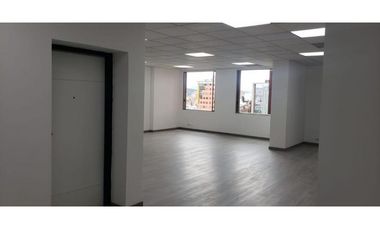VENDO RENTO OFICINA EN EXCLUSIVO EDIFICIO EN CHICO