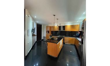 VENDO HERMOSO APARTAMENTO EN BOSQUES DEL MARQUÉS