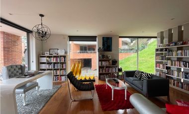 VENDO HERMOSO APARTAMENTO EN BOSQUES DEL MARQUÉS