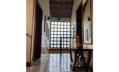 CASA EN VENTA UNIDAD CERRADA LAS LOMITAS SABANETA