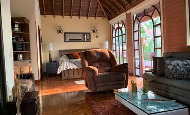 CASA EN VENTA UNIDAD CERRADA LAS LOMITAS SABANETA