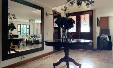CASA EN VENTA UNIDAD CERRADA LAS LOMITAS SABANETA