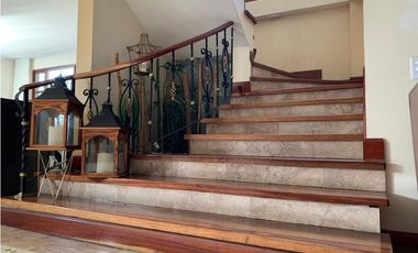 CASA EN VENTA UNIDAD CERRADA LAS LOMITAS SABANETA