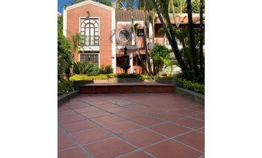 CASA EN VENTA UNIDAD CERRADA LAS LOMITAS SABANETA