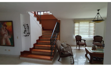 VENTA  CASA EN UNIDAD CERRADA LAS LOMITAS SABANETA