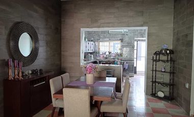 Calle Colonial en Venta