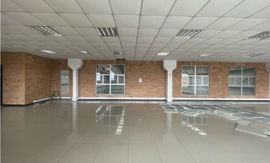 VENDO RENTO BODEGA 1800 M2  EN ZONA FRANCA OCCIDENTE