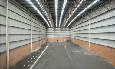 VENDO RENTO BODEGA 1800 M2  EN ZONA FRANCA OCCIDENTE