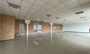 VENDO RENTO BODEGA 1800 M2  EN ZONA FRANCA OCCIDENTE