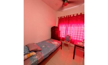 SE VENDE CASA EN MARGEN IZQUIERDA DE MONTERA