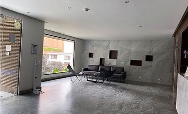 ARRIENDO EXCELENTE APARTAMENTO EN NOGAL CON  LINDA TERRAZA de 70 MTS