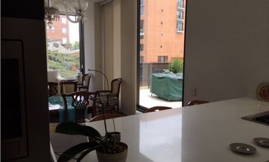 ARRIENDO EXCELENTE APARTAMENTO EN NOGAL CON  LINDA TERRAZA de 70 MTS