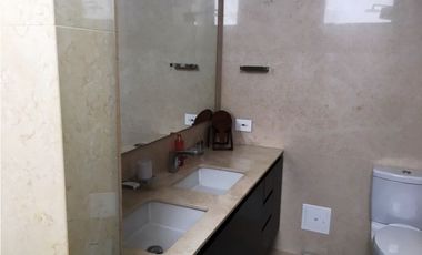 ARRIENDO EXCELENTE APARTAMENTO EN NOGAL CON  LINDA TERRAZA de 70 MTS