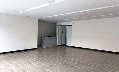 ARRIENDO EXCELENTE APARTAMENTO EN NOGAL CON  LINDA TERRAZA de 70 MTS
