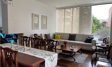 ARRIENDO EXCELENTE APARTAMENTO EN NOGAL CON  LINDA TERRAZA de 70 MTS