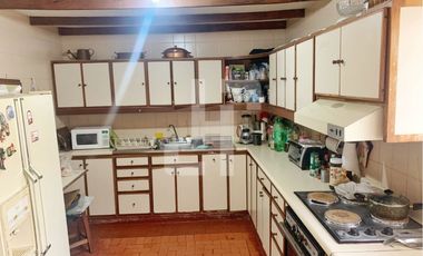 VENDO CASA ESQUINERA EN CATAY (1 PISO)