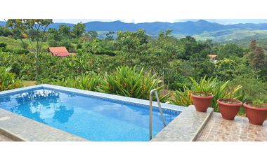 Casa de Campo con Piscina - Bello Horizonte - Tarapoto